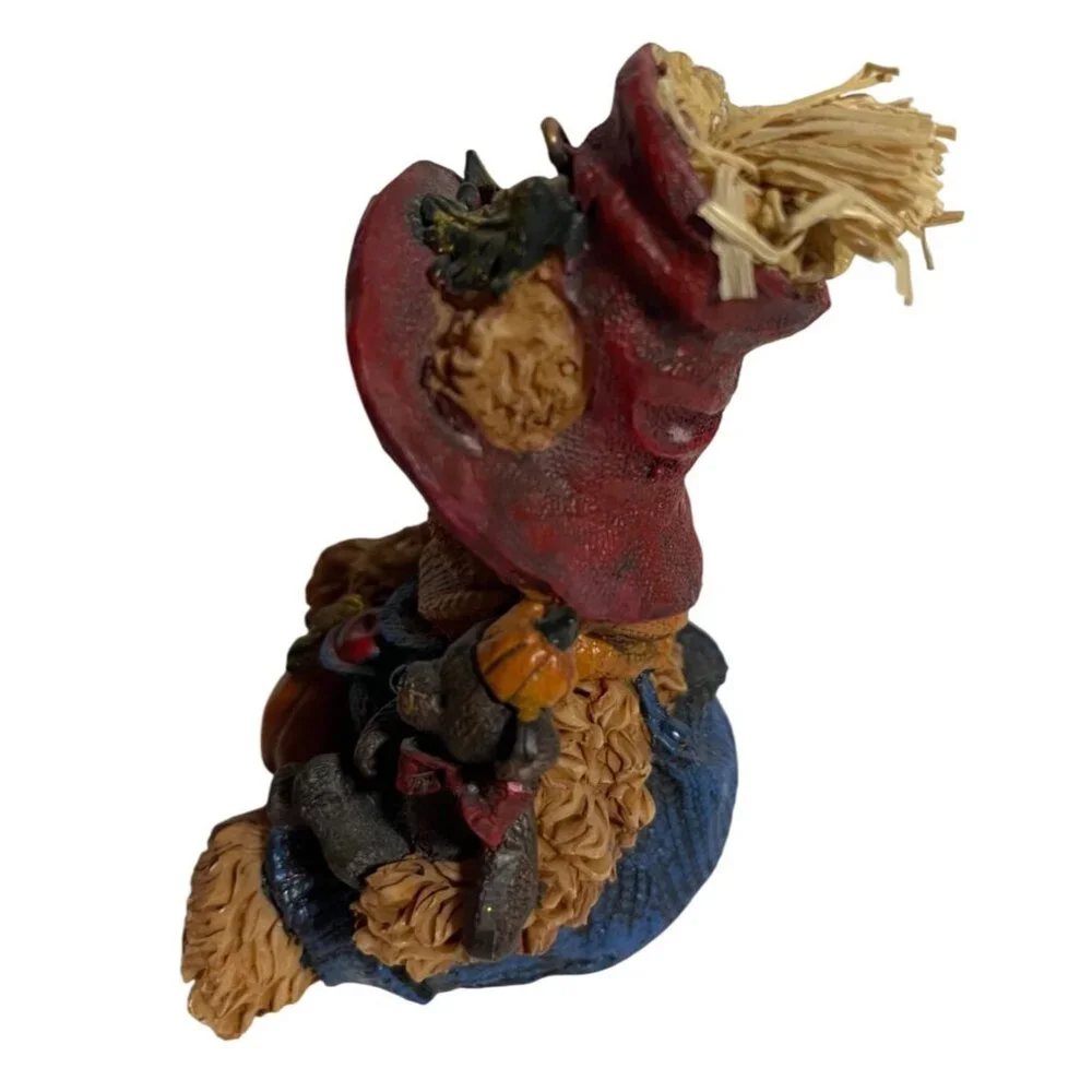 Resin Bear Pumpkin Figurine Fall Harvest Collectible Thanksgiving